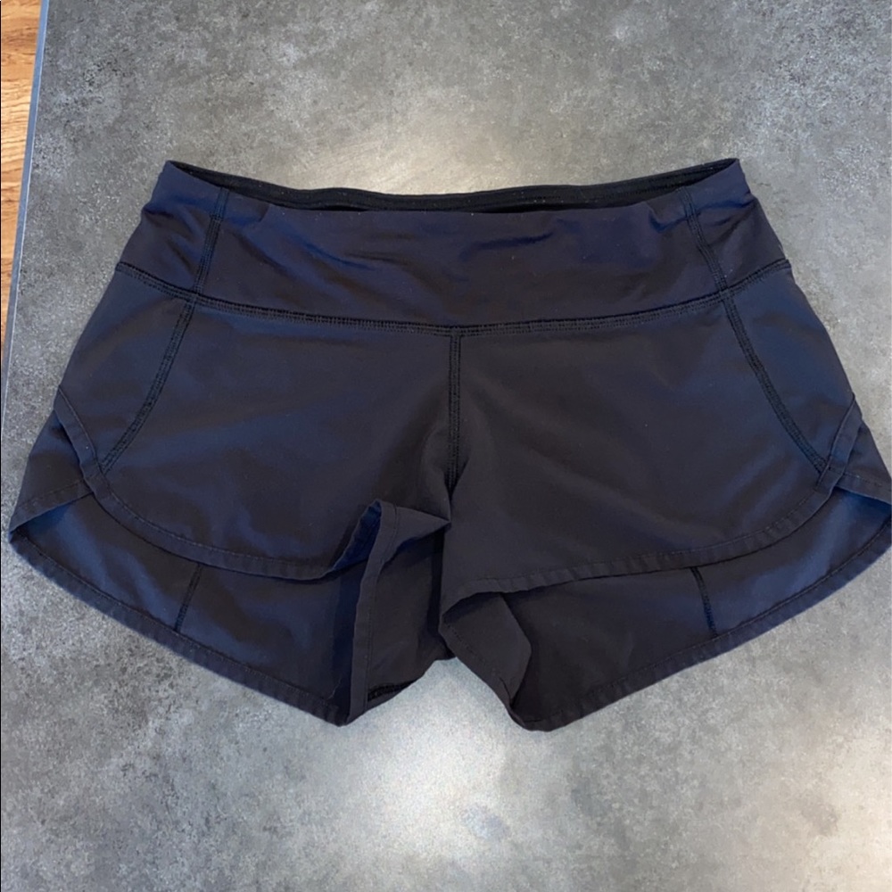 Lululemon Speed Up Shorts 🍋